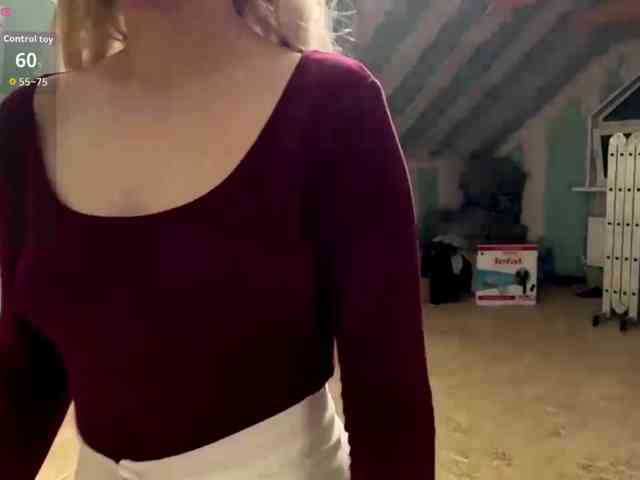 YasmineDrakulic webcam