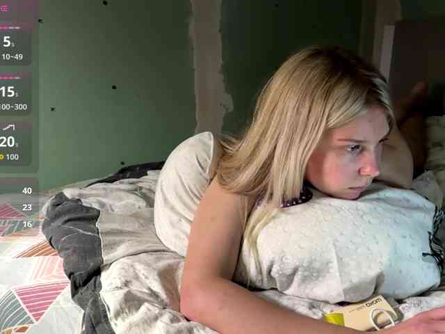 YasmineDrakulic webcam