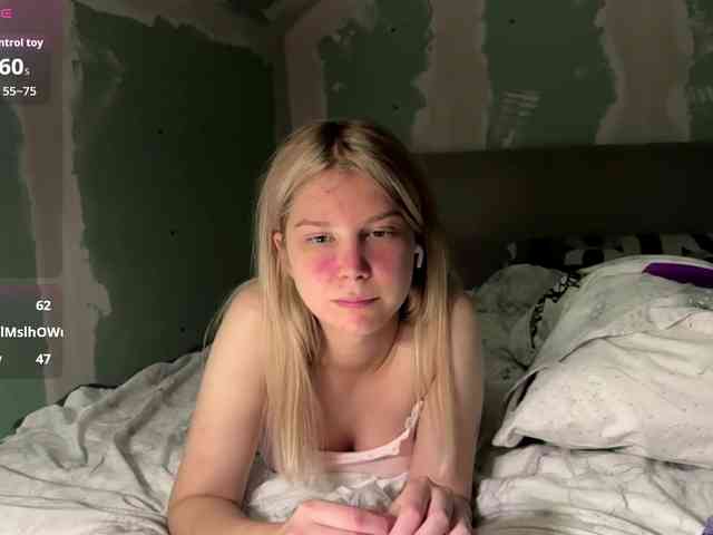 YasmineDrakulic webcam