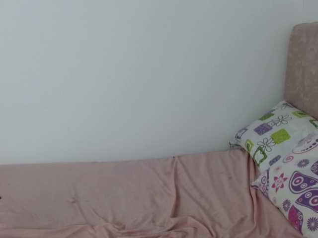 Tiiana live cam on BongaCams