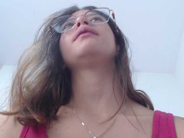 Tiiana's BongaCams show and profile