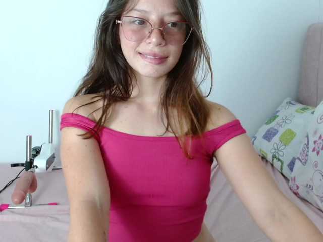 Tiiana live webcam show