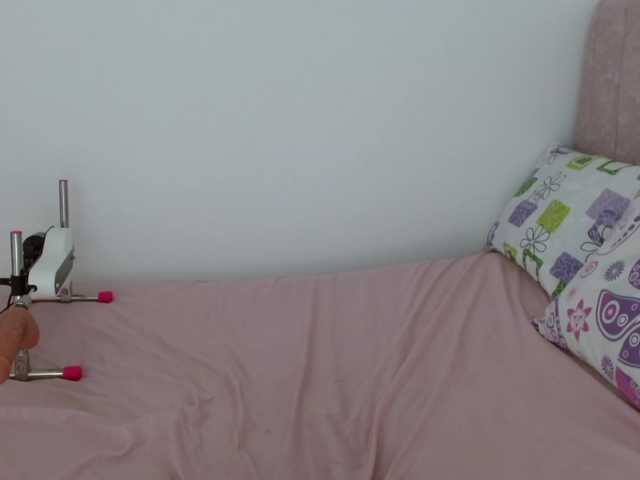 Tiiana live webcam show