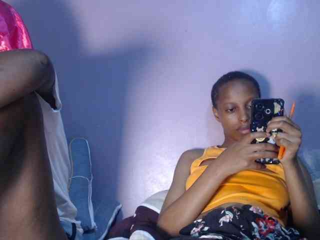 sexypies1 webcam