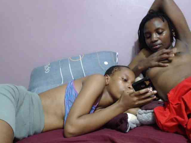 sexypies1 webcam