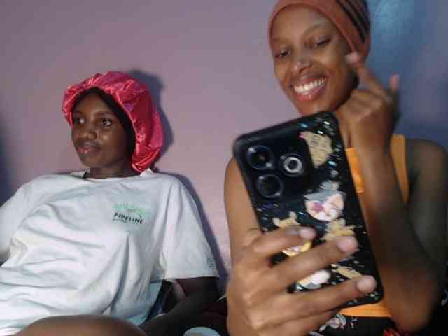 sexypies1 webcam