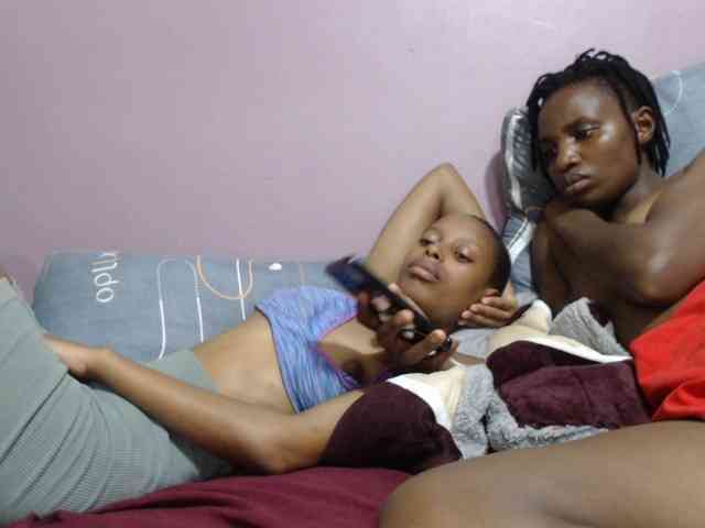 sexypies1 webcam