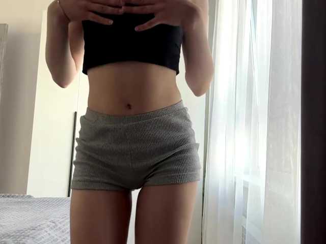 RuthieMilburn live cam on BongaCams