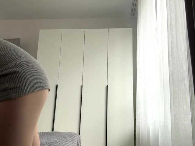 RuthieMilburn live cam on BongaCams
