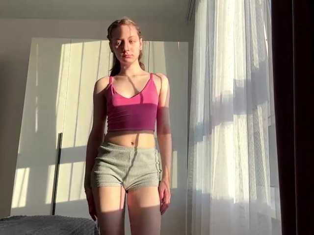 RuthieMilburn live cam on BongaCams