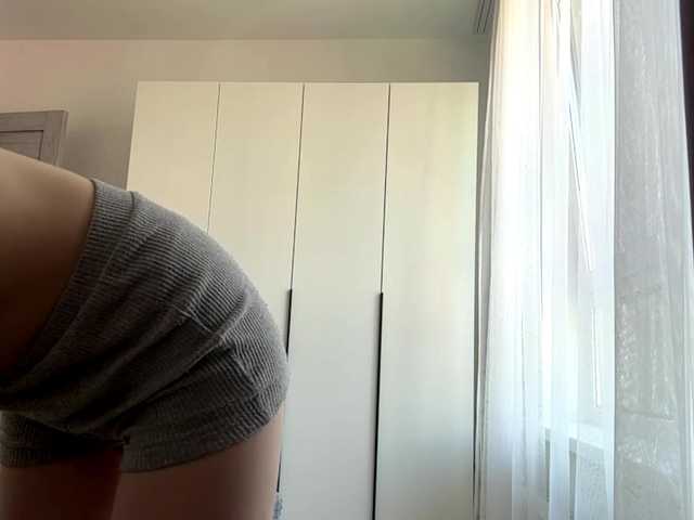 RuthieMilburn live cam on BongaCams