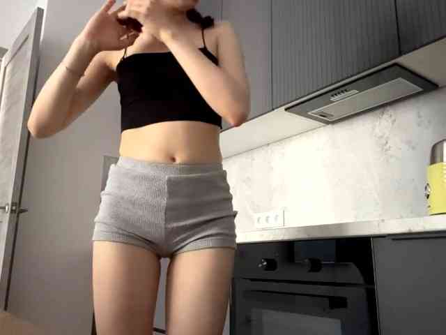 RuthieMilburn webcam