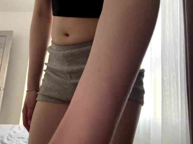 RuthieMilburn webcam