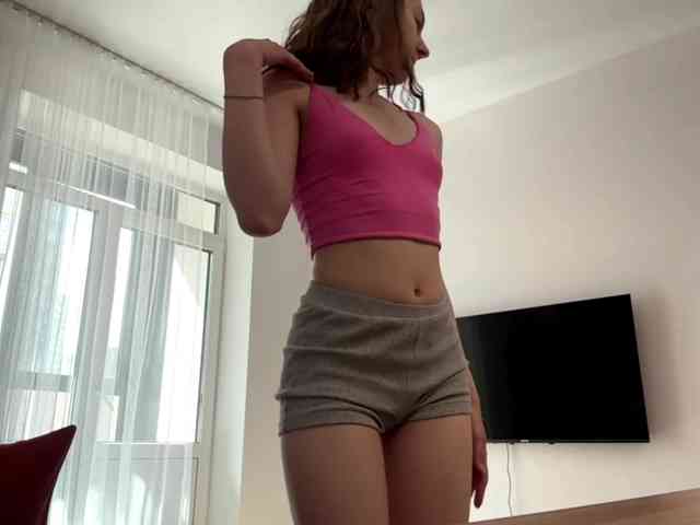 RuthieMilburn webcam