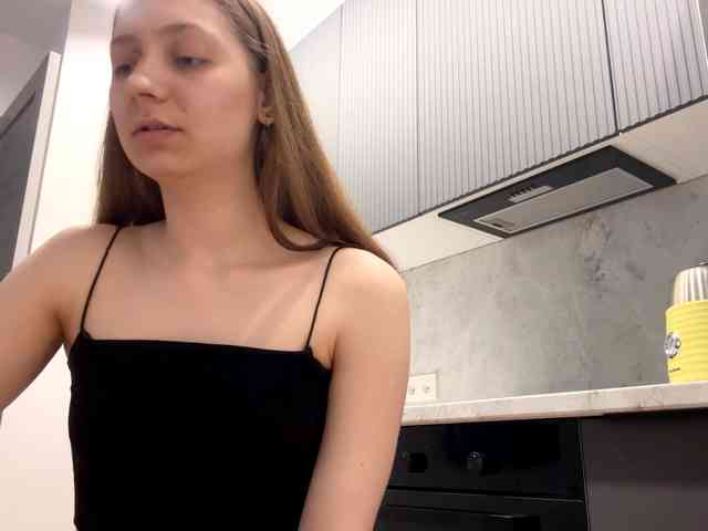 RuthieMilburn webcam