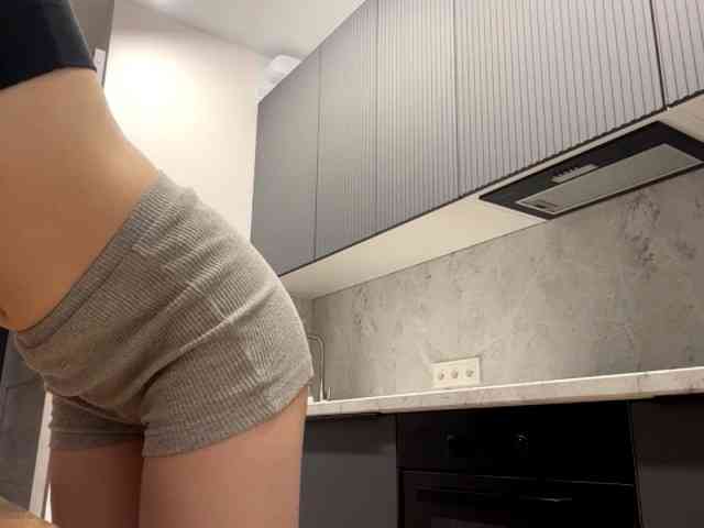 RuthieMilburn webcam