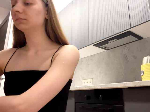 RuthieMilburn webcam