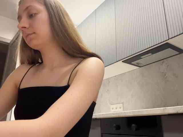RuthieMilburn webcam