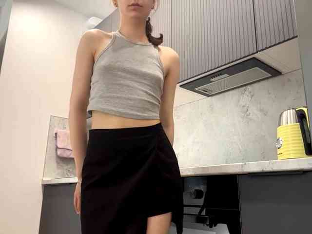 RuthieMilburn webcam