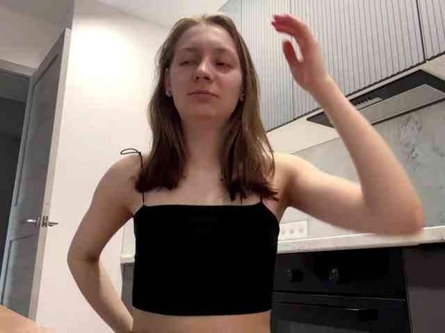 RuthieMilburn webcam