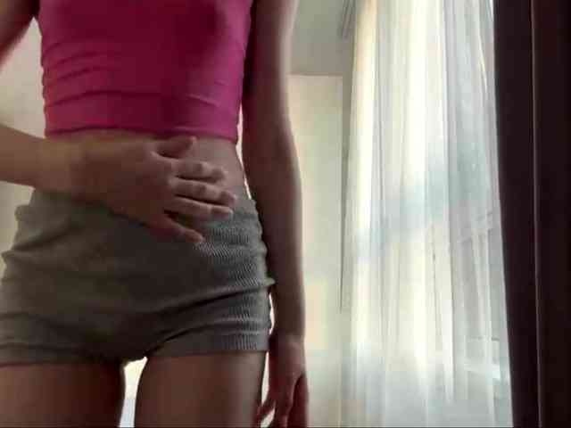RuthieMilburn webcam