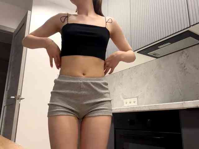 RuthieMilburn webcam