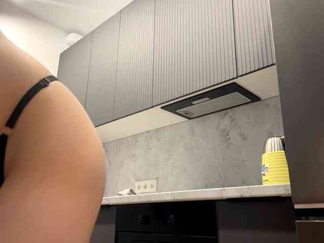 RuthieMilburn webcam