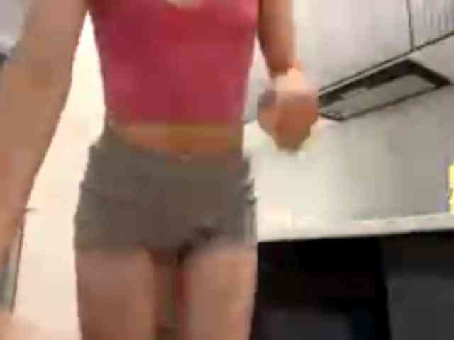 RuthieMilburn webcam