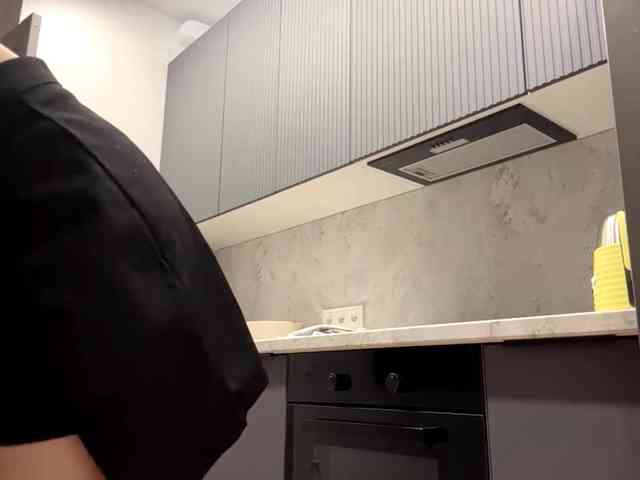 RuthieMilburn webcam