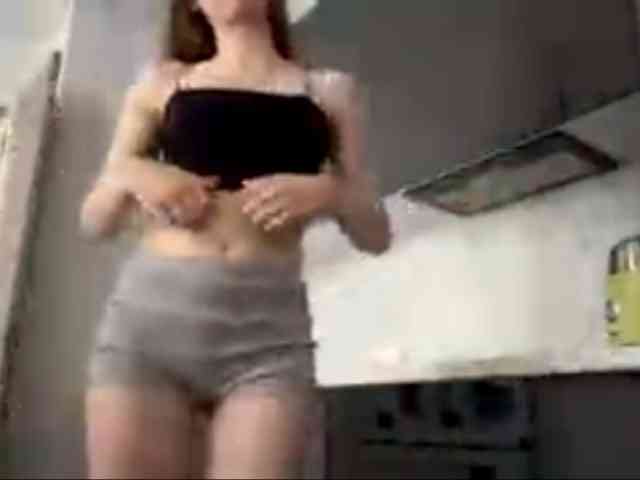 RuthieMilburn webcam