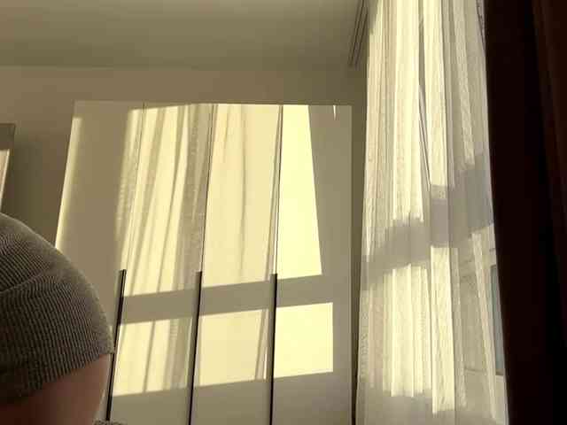 RuthieMilburn webcam