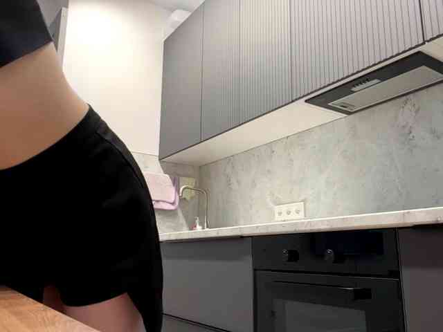 RuthieMilburn webcam