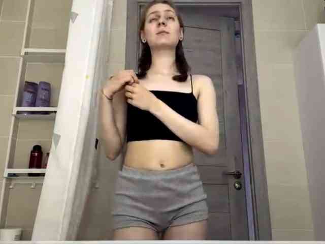 RuthieMilburn webcam
