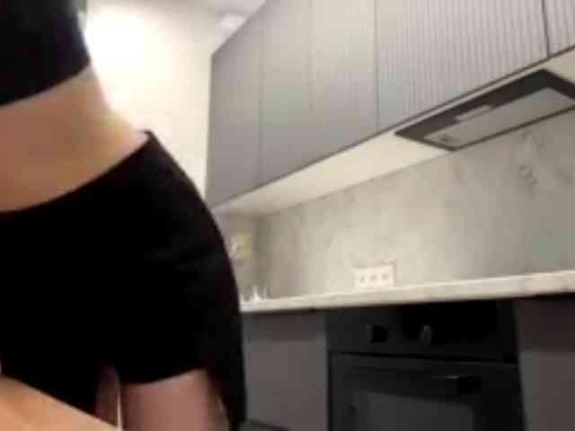 RuthieMilburn webcam