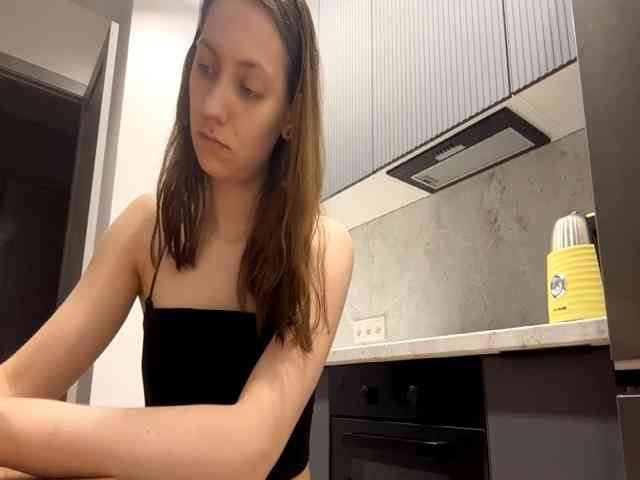 RuthieMilburn webcam