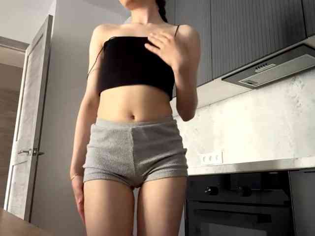 RuthieMilburn webcam