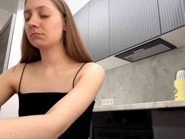 RuthieMilburn webcam
