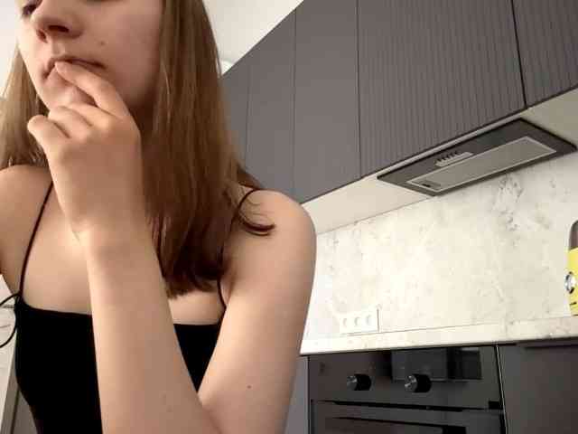 RuthieMilburn webcam