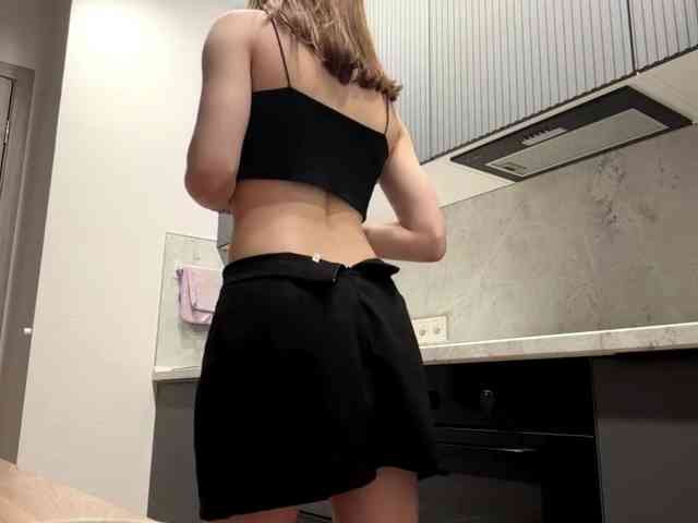 RuthieMilburn webcam