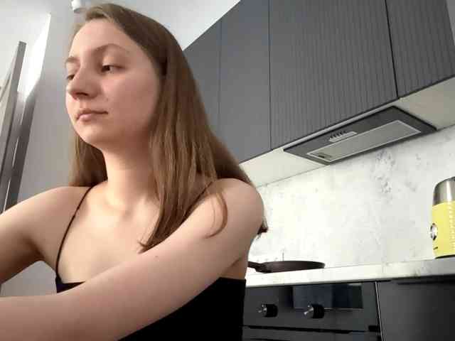 RuthieMilburn webcam