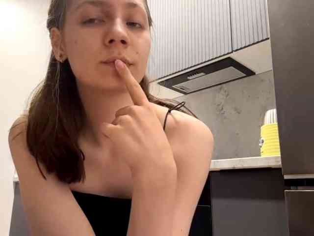 RuthieMilburn webcam