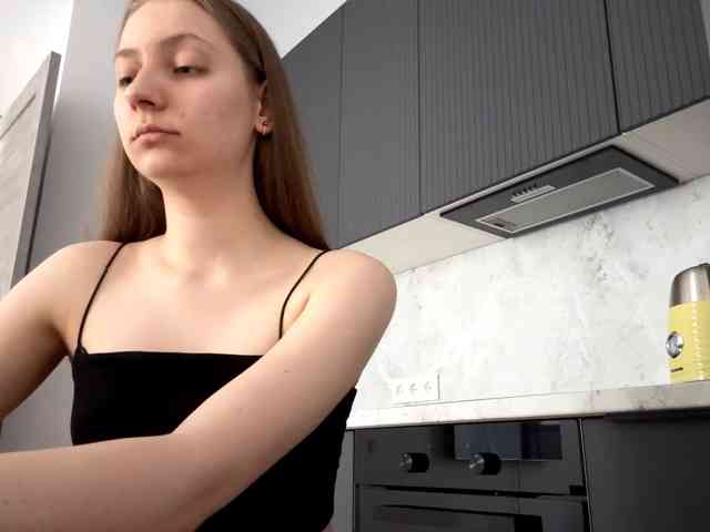 RuthieMilburn webcam