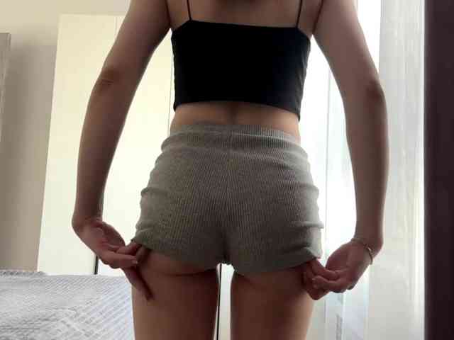RuthieMilburn webcam