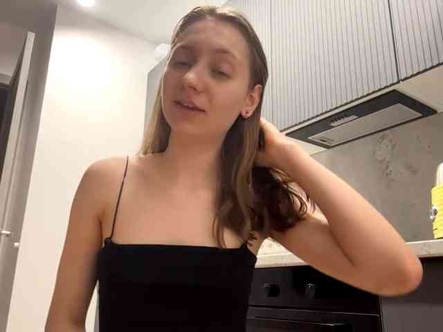 RuthieMilburn webcam