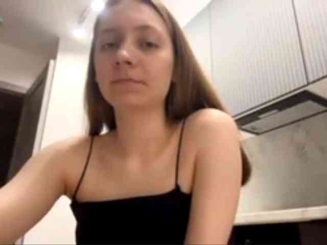 RuthieMilburn webcam
