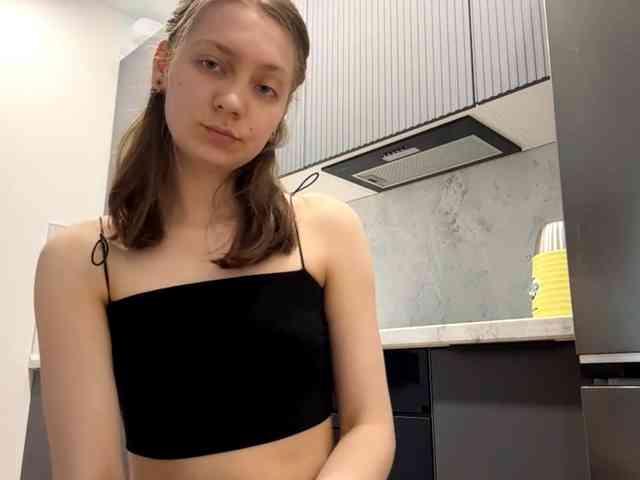 RuthieMilburn webcam