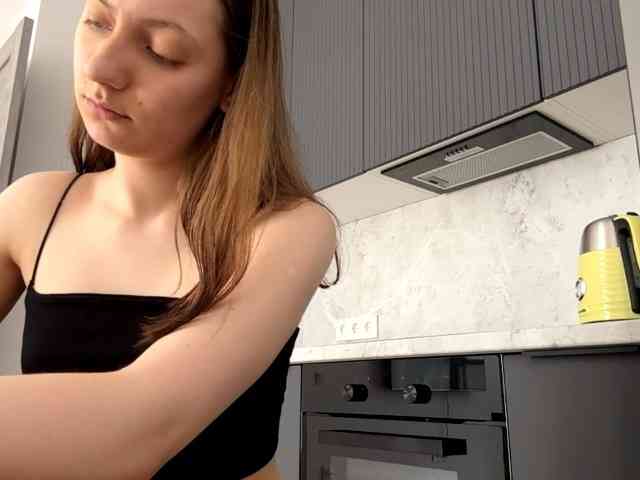 RuthieMilburn webcam