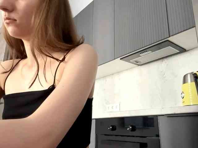RuthieMilburn webcam