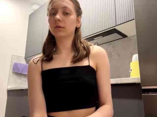 RuthieMilburn webcam