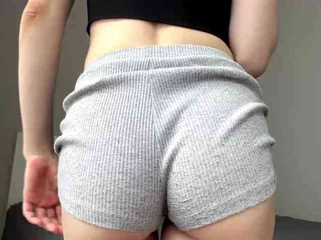 RuthieMilburn webcam